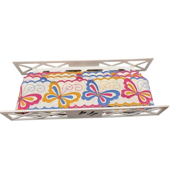 Vintage Embroidered Butterfly Scalloped Edge Sewing Trim 28 Feet - Picture 2 of 4